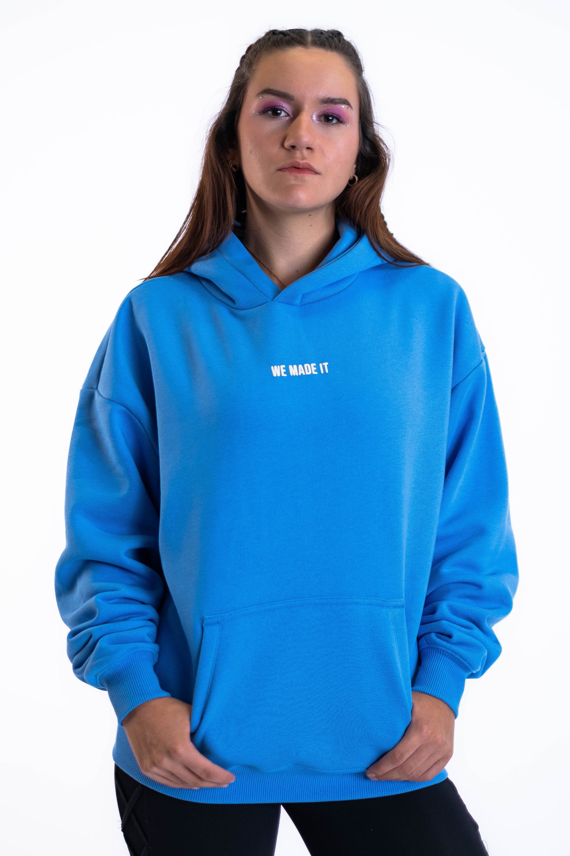 Oversized Hoodie „Cheers to us“ - Blau-3
