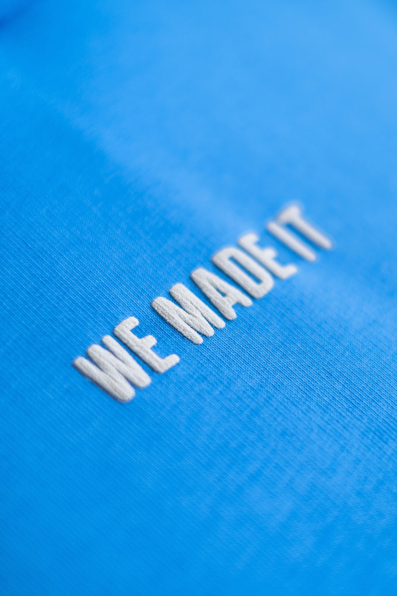 Oversized Hoodie „Cheers to us“ - Blau-zoom-