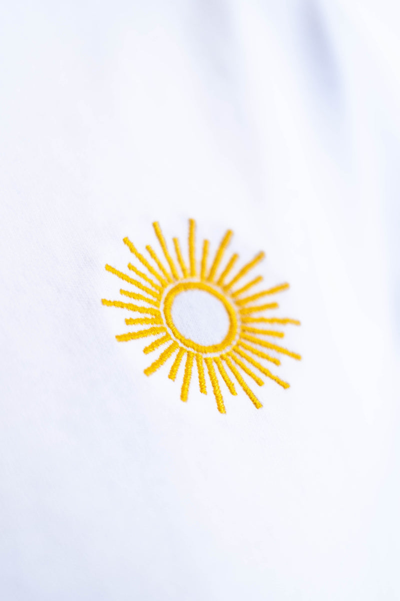 Oversized Tee „Sun“ - Weiß-zoom-