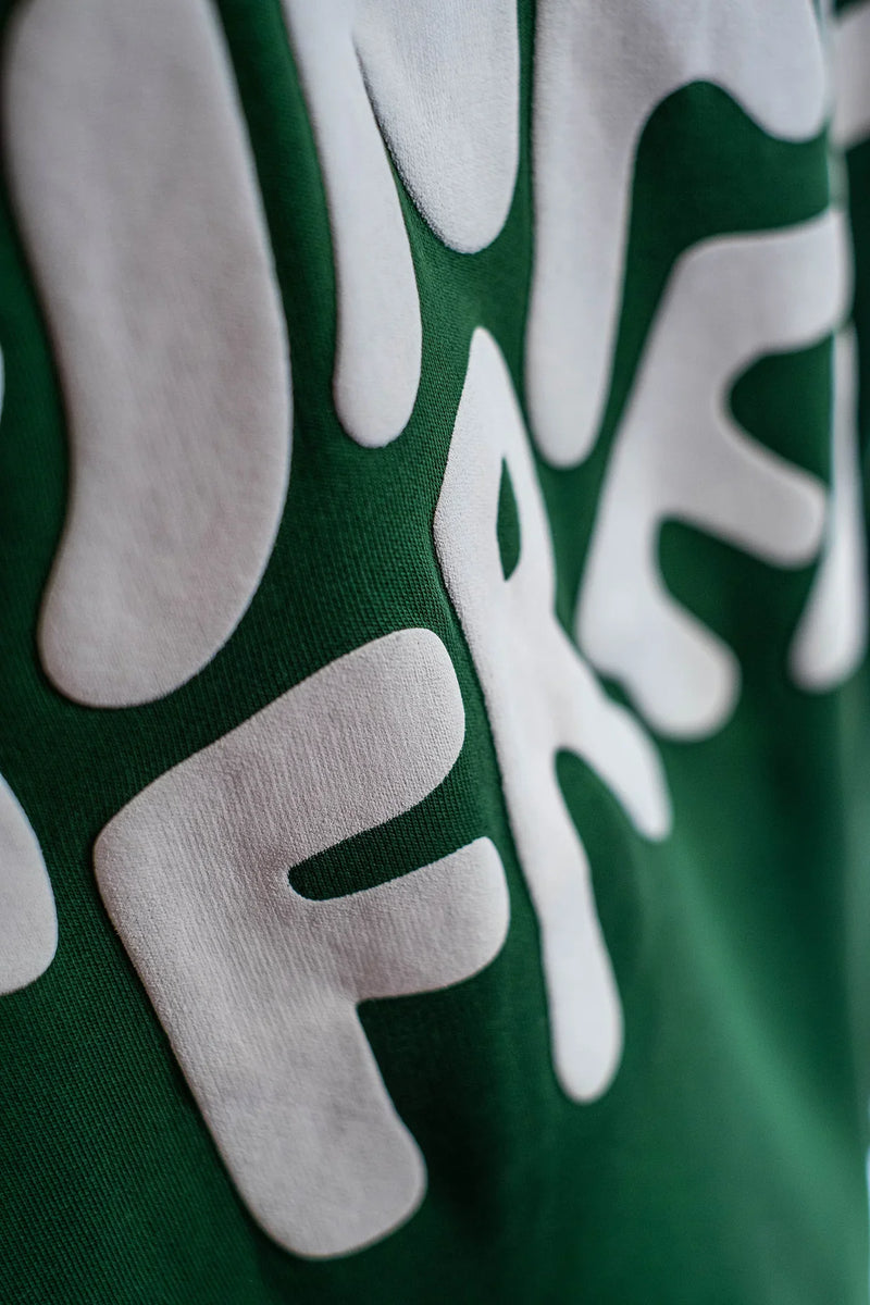 Oversize Hoodie „Finally Free“ - Dunkelgrün-zoom-