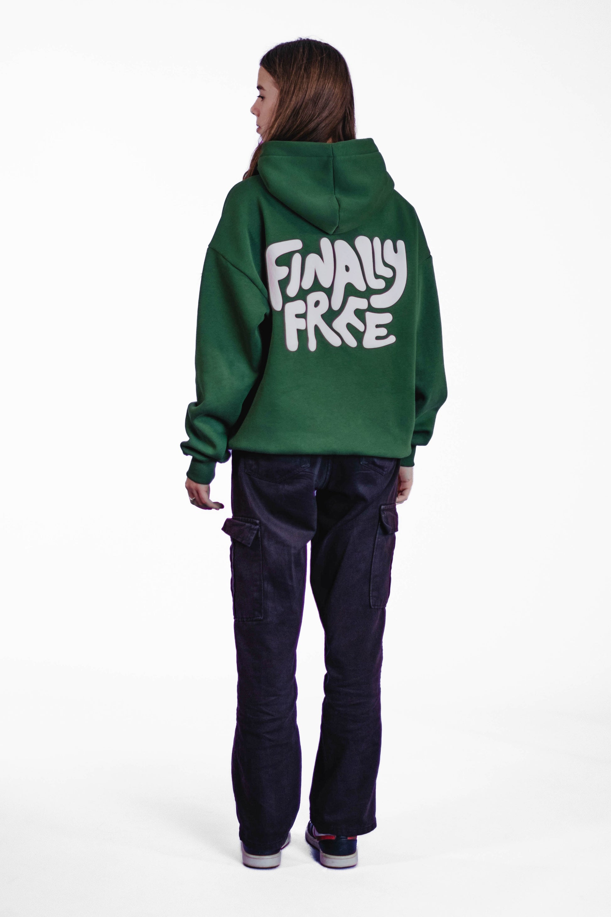 Oversize Hoodie „Finally Free“ - Dunkelgrün-5