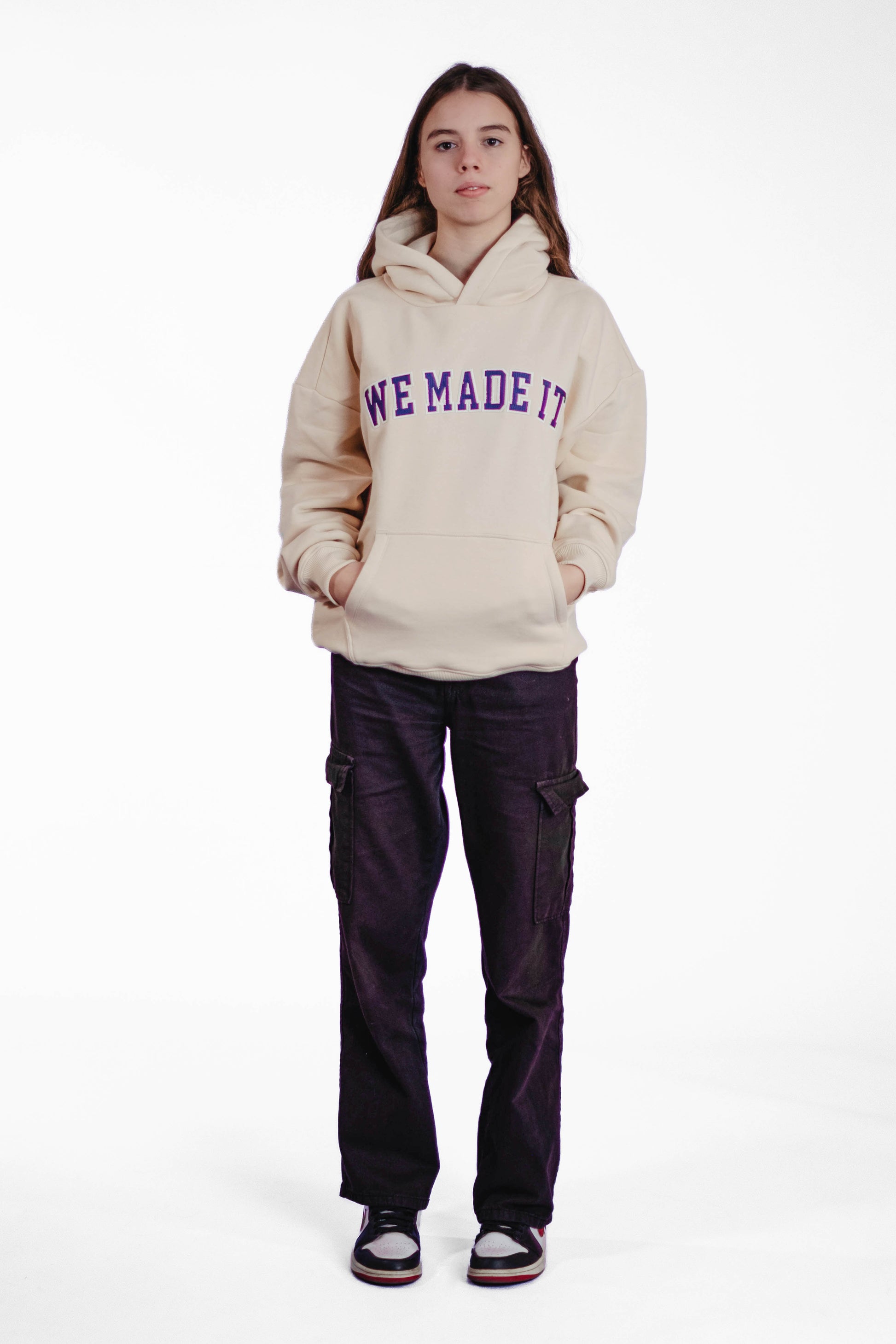 Oversize Hoodie „We made it“ - Beige-3