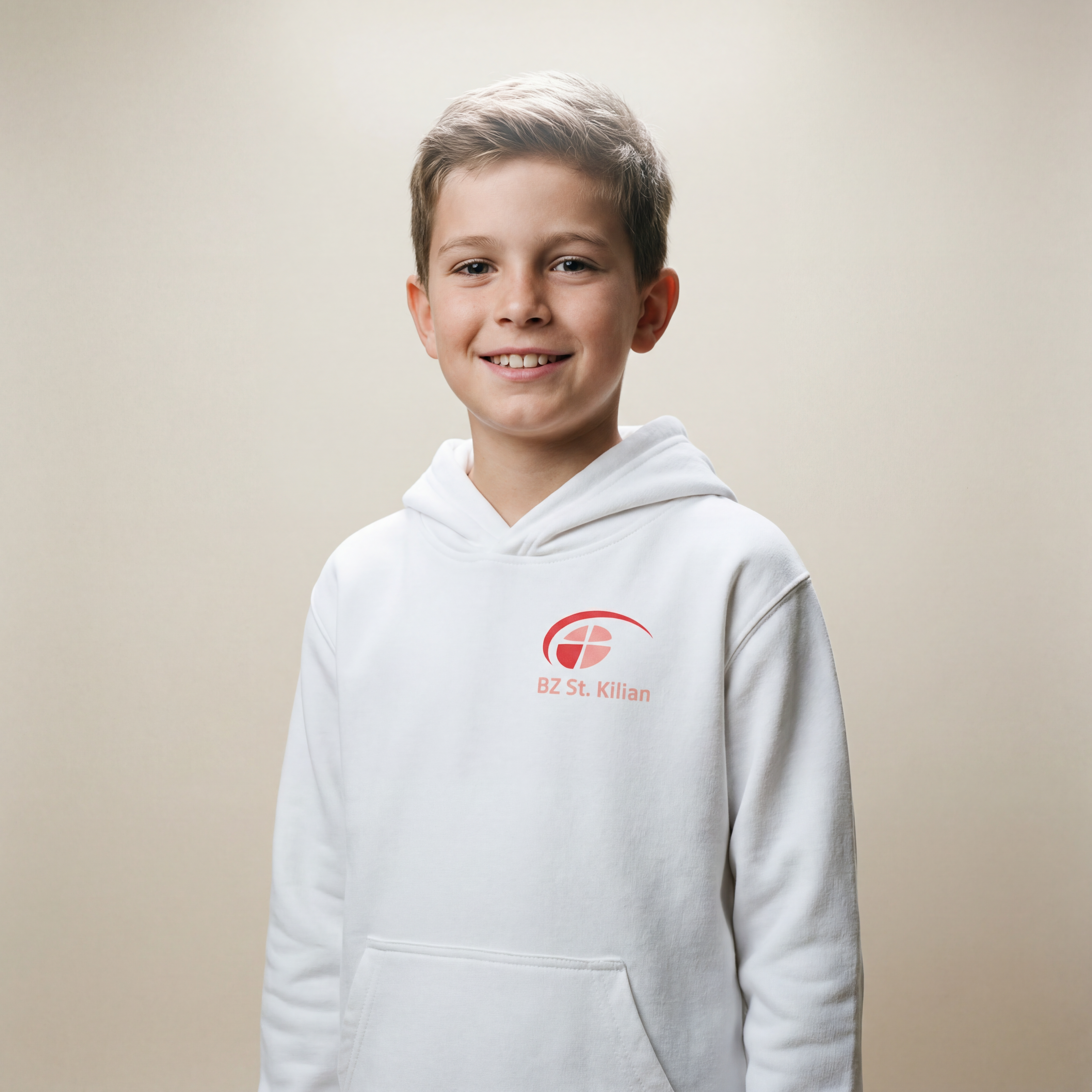 Premium Kinder Hoodie mit großem hellem Rückenlogo (St. Kilian)