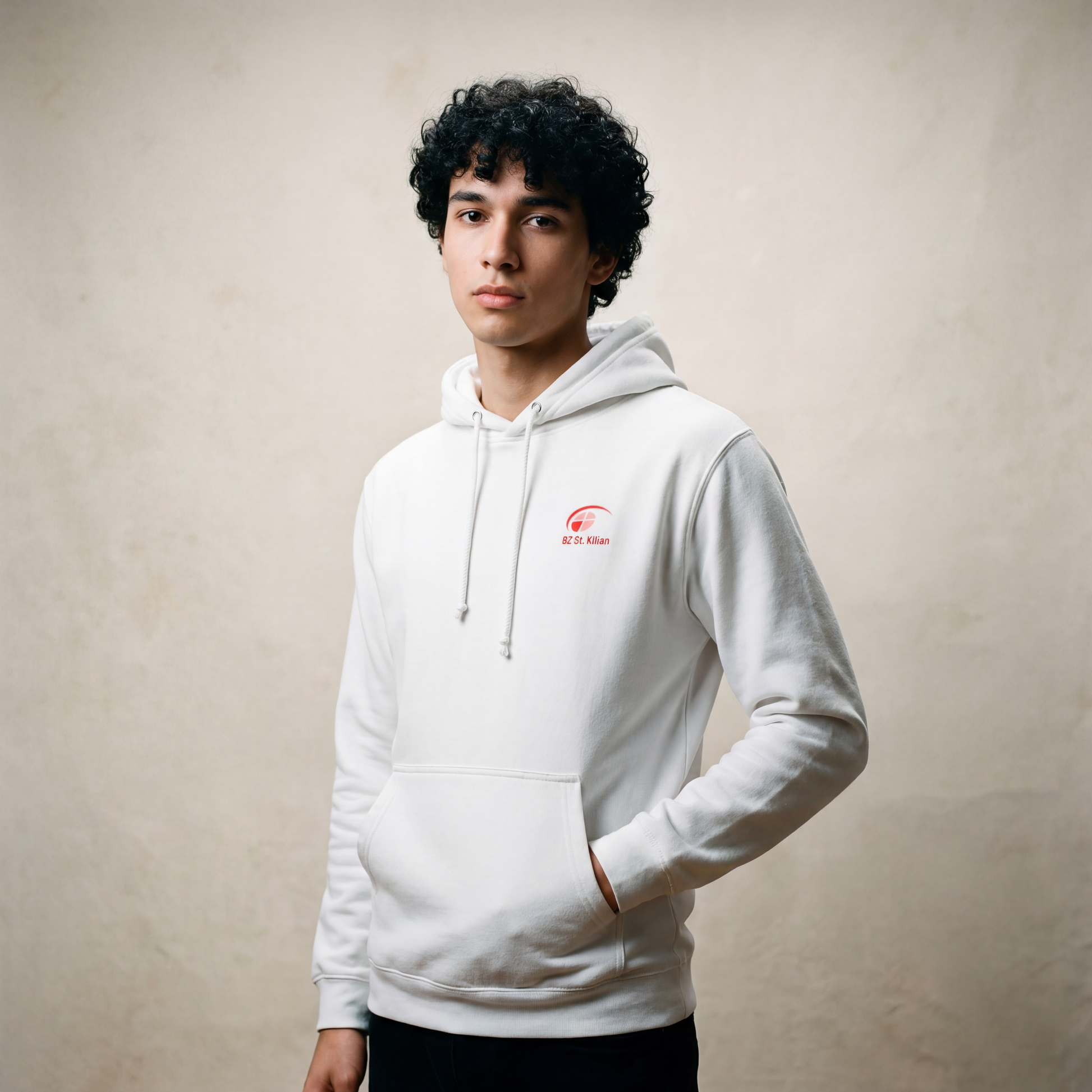 Unisex Bio Hoodie ,,Carrie" helles Logo (St. Kilian)-1