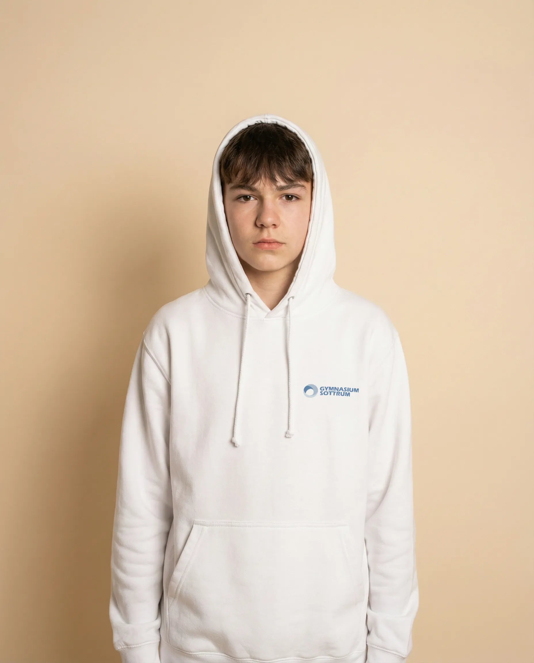 Premium Unisex Hoodie mit großem Rückenlogo (Gym Sottrum)-1