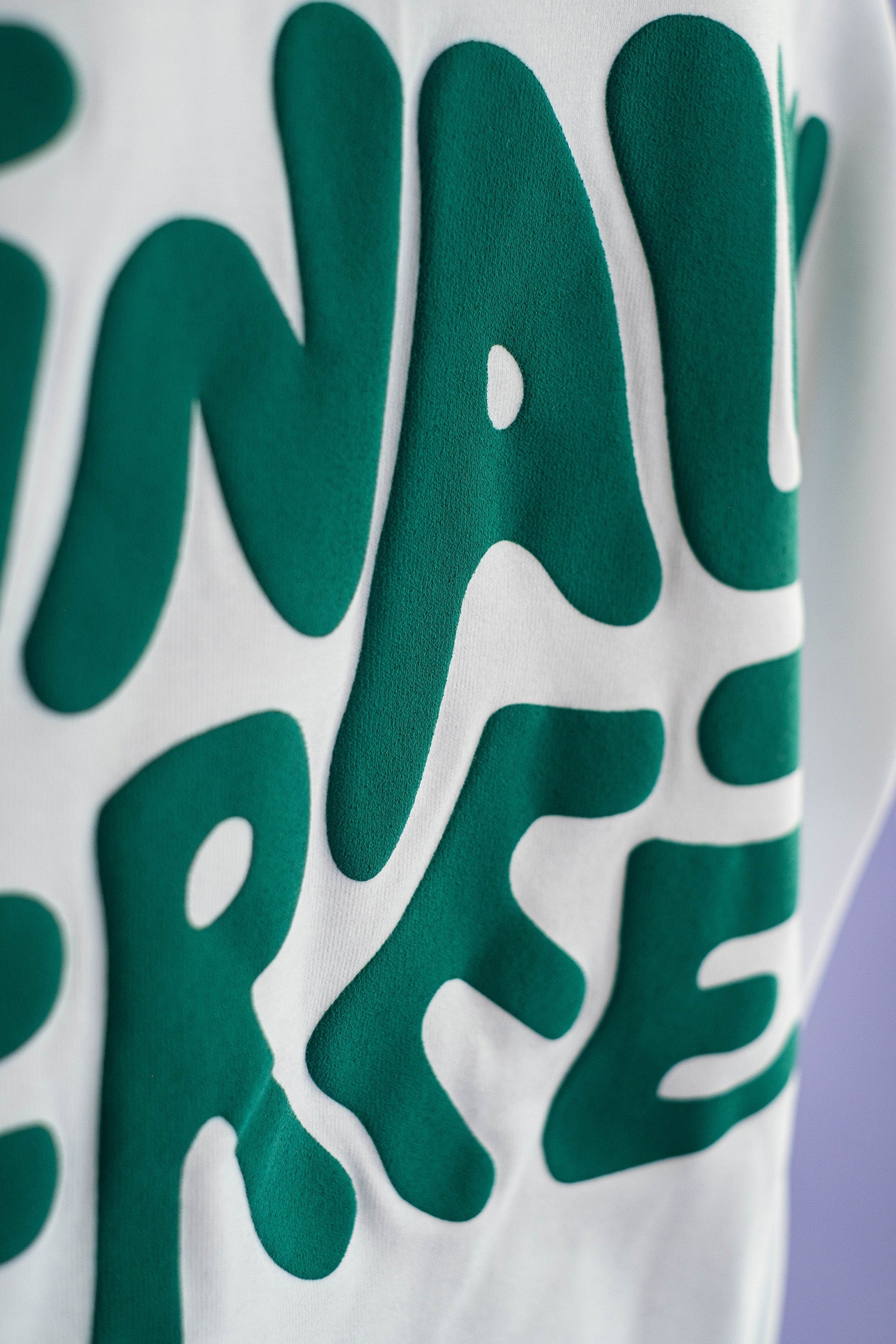 Oversized Tee „Finally Free“ - Weiß-9